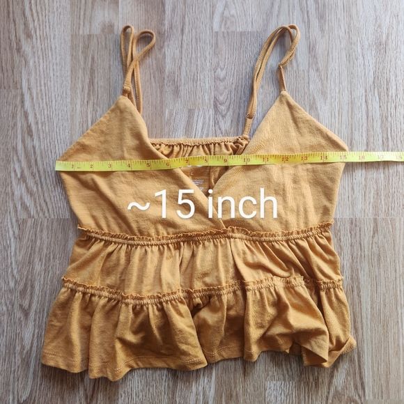 SO Cropped Tank - Picture 6 of 6